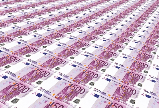 Dyrektywa UE w sprawie przejrzystości wynagrodzeń: przecieki z Komisji Europejskiej ujawniają walkę o równość wynagrodzeń