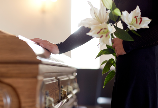 OPZZ apeluje o wyższy zasiłek pogrzebowy